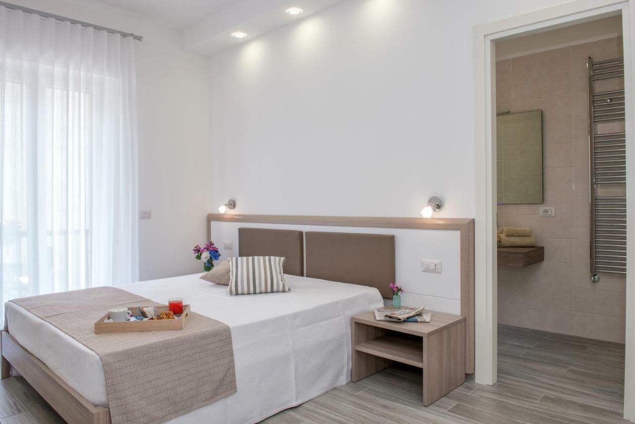 A Un Passo Dal Mare Bed & Breakfast Vieste Exterior photo